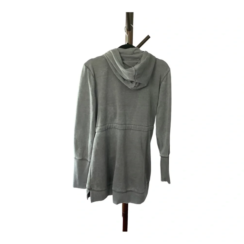 Essentials Women’s distressed gray acid washed sweatshirt hoodie. XL. NWOT - Picture 5 of 5